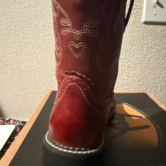 Ariat Original Baby Fat Red Boots Hard To Find SZ 9.5 - Picture 7 of 14